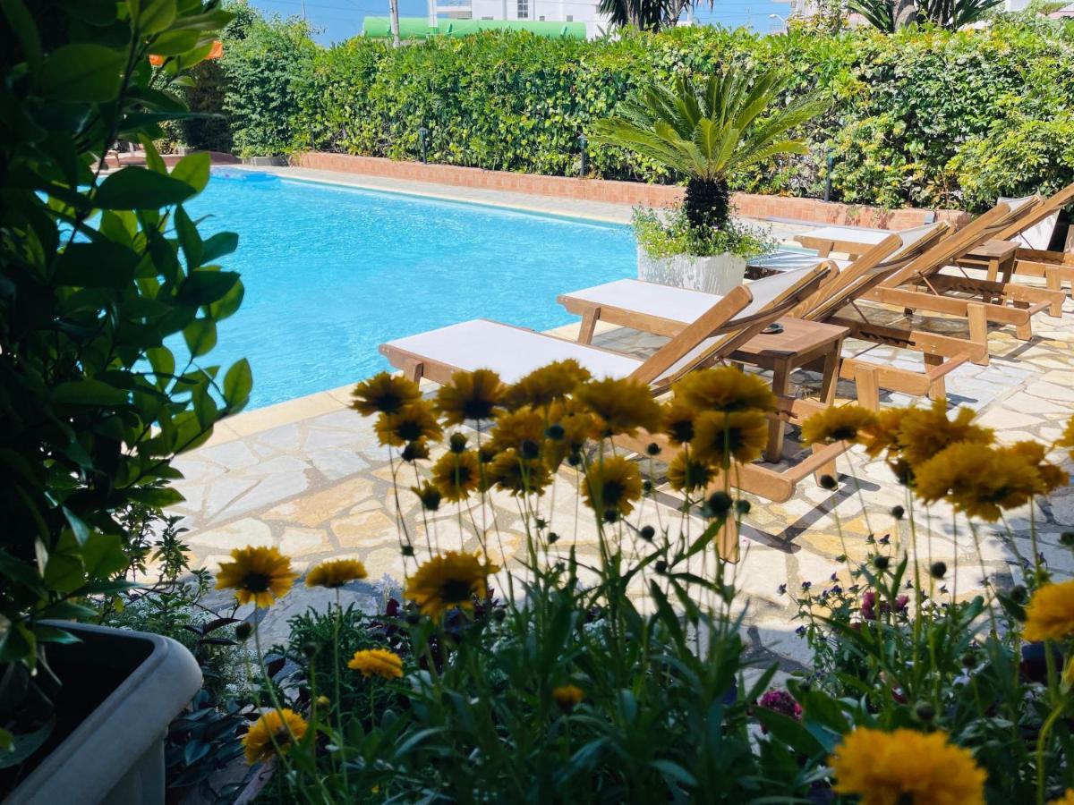 Jb Hotel Saranda Kültér fotó