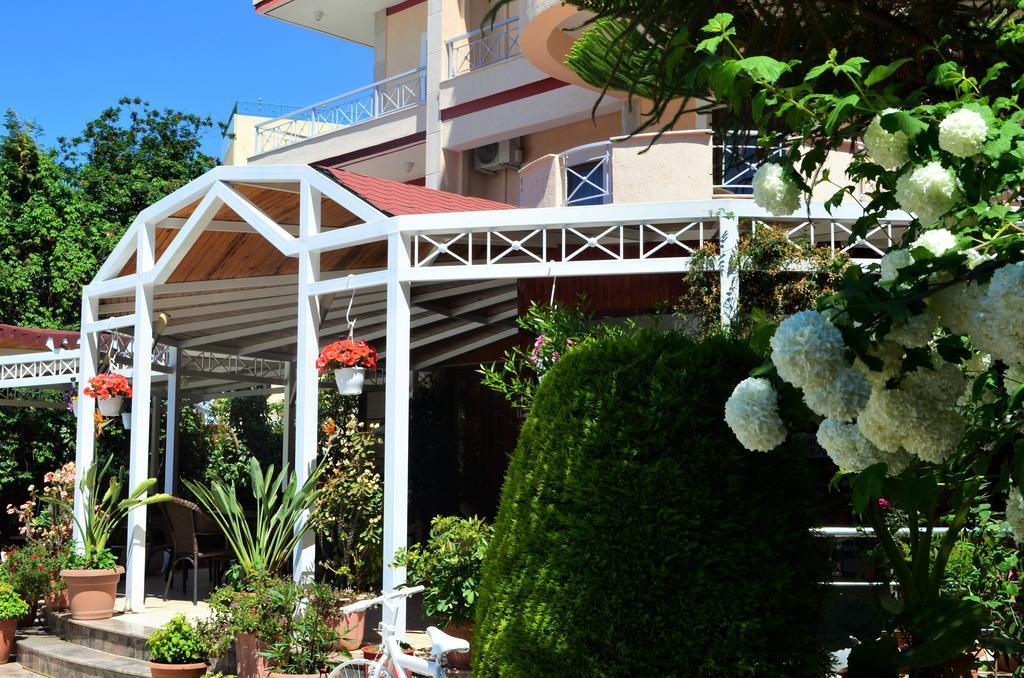 Jb Hotel Saranda Kültér fotó