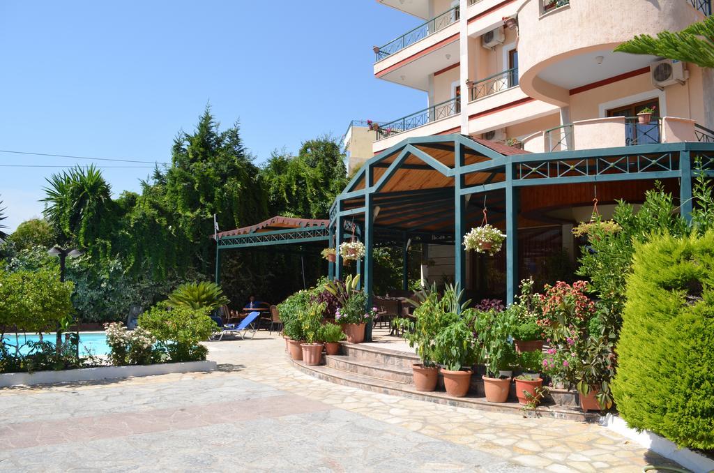 Jb Hotel Saranda Kültér fotó