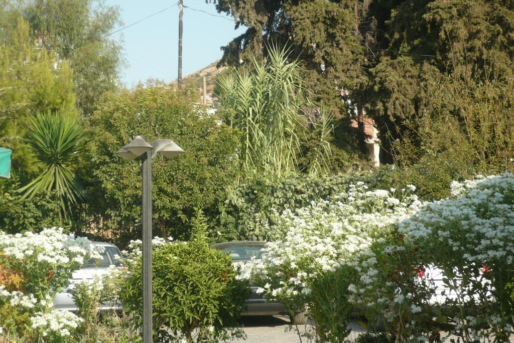 Jb Hotel Saranda Kültér fotó