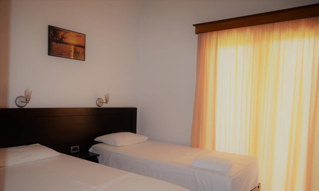 Jb Hotel Saranda Kültér fotó